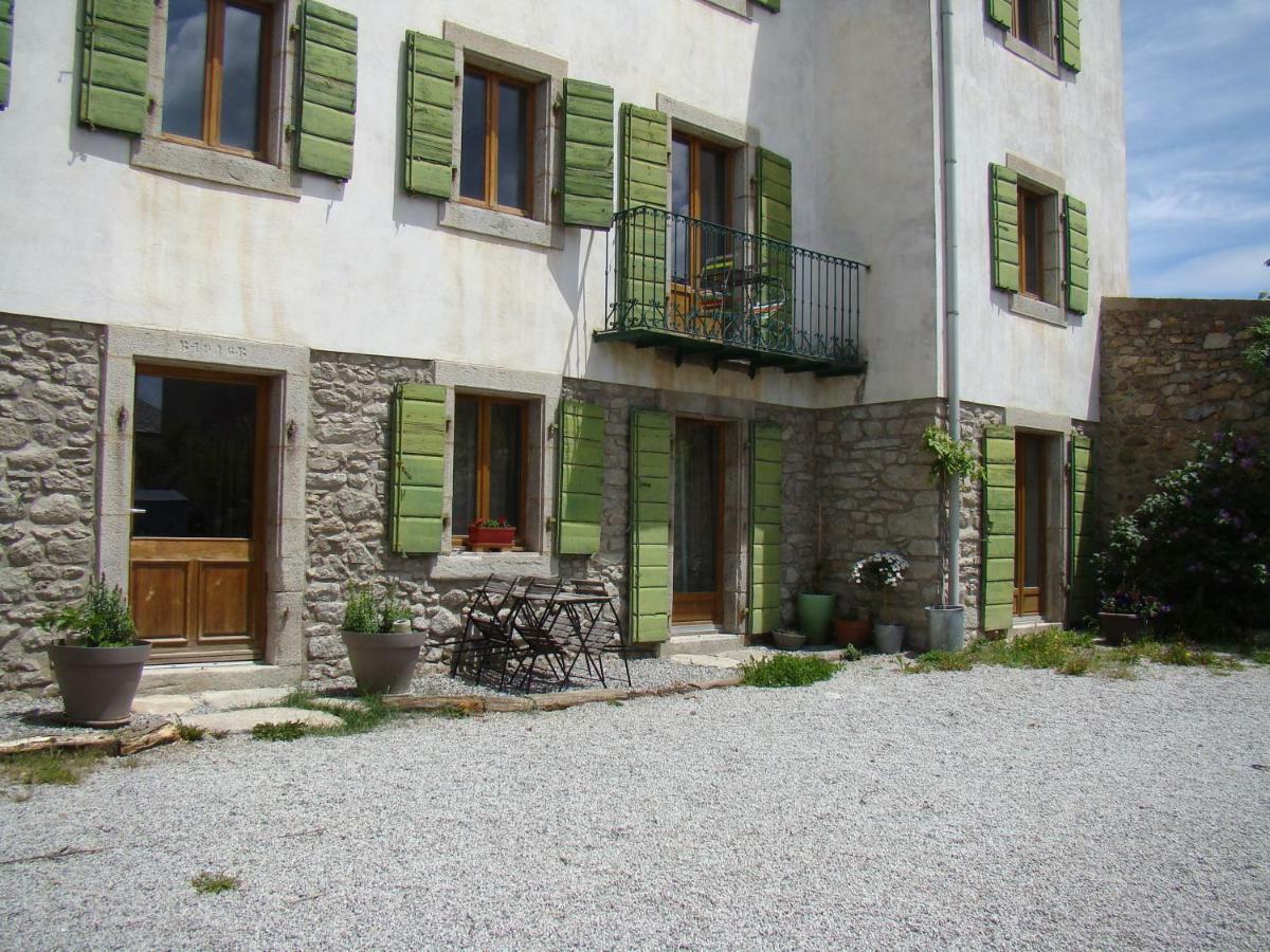 Chez Christine Et Fabrice Apartment Font-Romeu-Odeillo-Via ภายนอก รูปภาพ