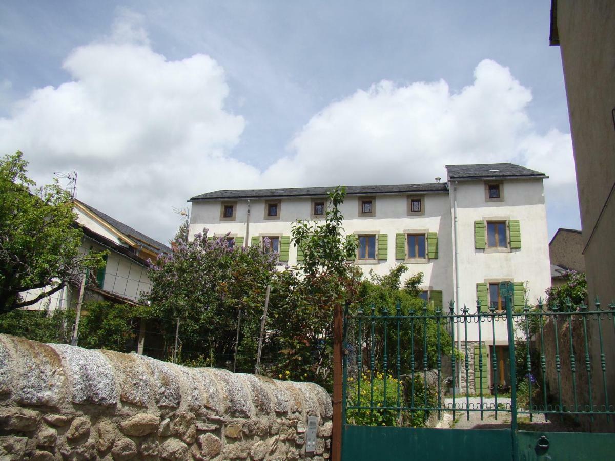Chez Christine Et Fabrice Apartment Font-Romeu-Odeillo-Via ภายนอก รูปภาพ